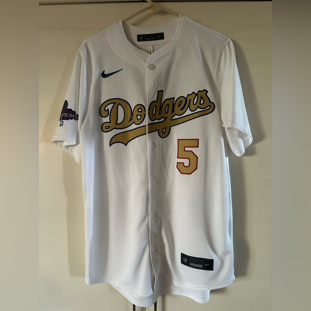 Nike Los Angeles Dodgers White 2025 Gold Collection Jersey #5 Freeman